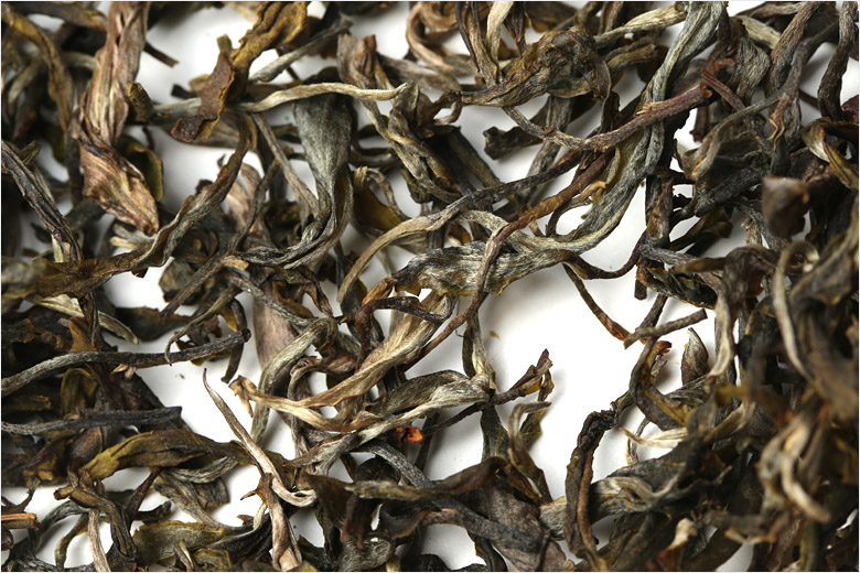 2021年巴達(dá)山章朗古樹(shù)秋茶特點(diǎn)？