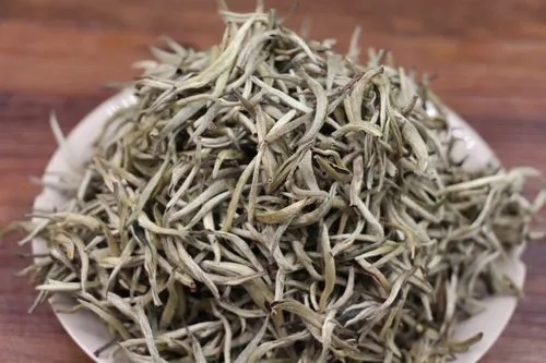 云南景谷大白茶，月光白