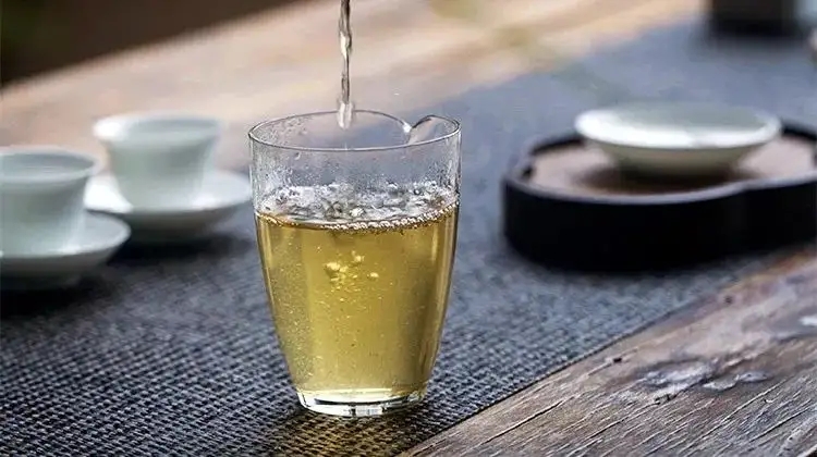 茶湯中的“泡泡”究竟是什么？