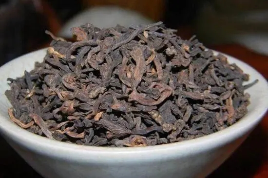 喝普洱，中期茶綜合性價比高