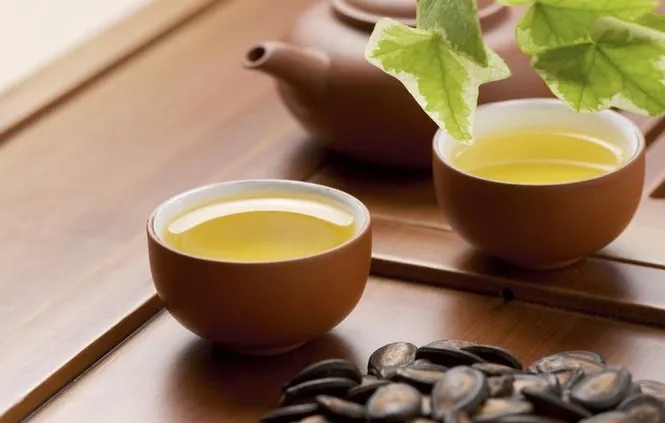 普洱茶的茶性是屬寒還是屬熱？